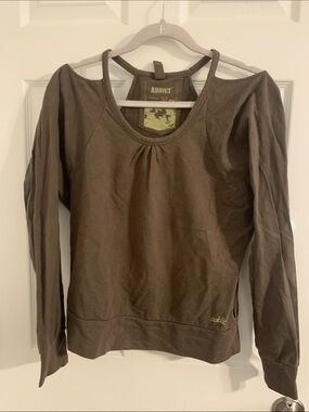 Olive Brown Cold-Shoulder Pullover Hoodie